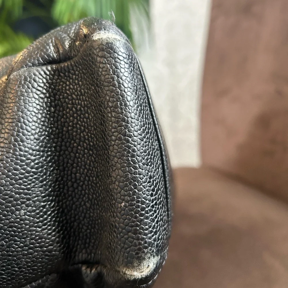 Authentic Shopping Tote petite Caviar Black​​​
